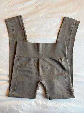 NWT Taupe Contour Seamless Leggings High Waist Athleisure Yoga Gym Workout